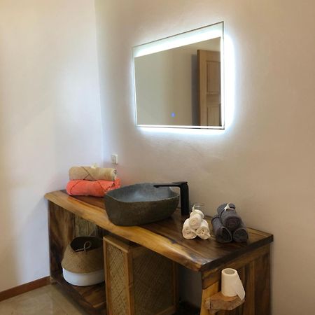 Bungalow Tiarii, Avec Acces Direct A Une Plage Privee Tevaitoa Екстериор снимка
