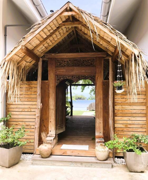 Bungalow Tiarii, Avec Acces Direct A Une Plage Privee Tevaitoa Екстериор снимка