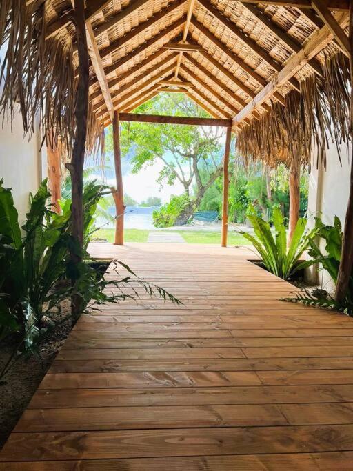 Bungalow Tiarii, Avec Acces Direct A Une Plage Privee Tevaitoa Екстериор снимка